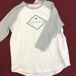NWT Girls Under Armour LS Shirt
